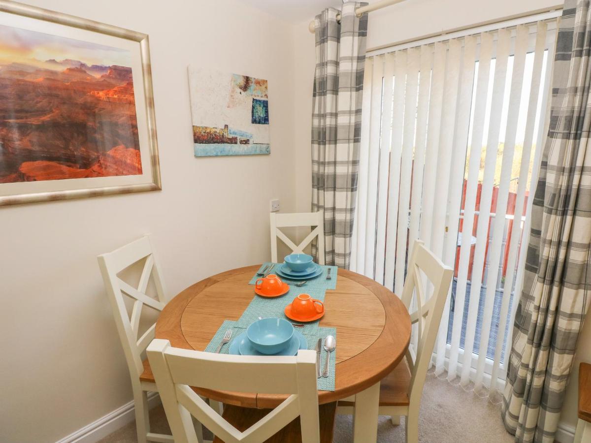Ffau'R Ddraig Villa Llanelli Kültér fotó